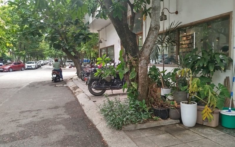 Bán nhà đang kinh doanh ổn định, đường 62 KDT Thủ Thiêm, Thủ Đức